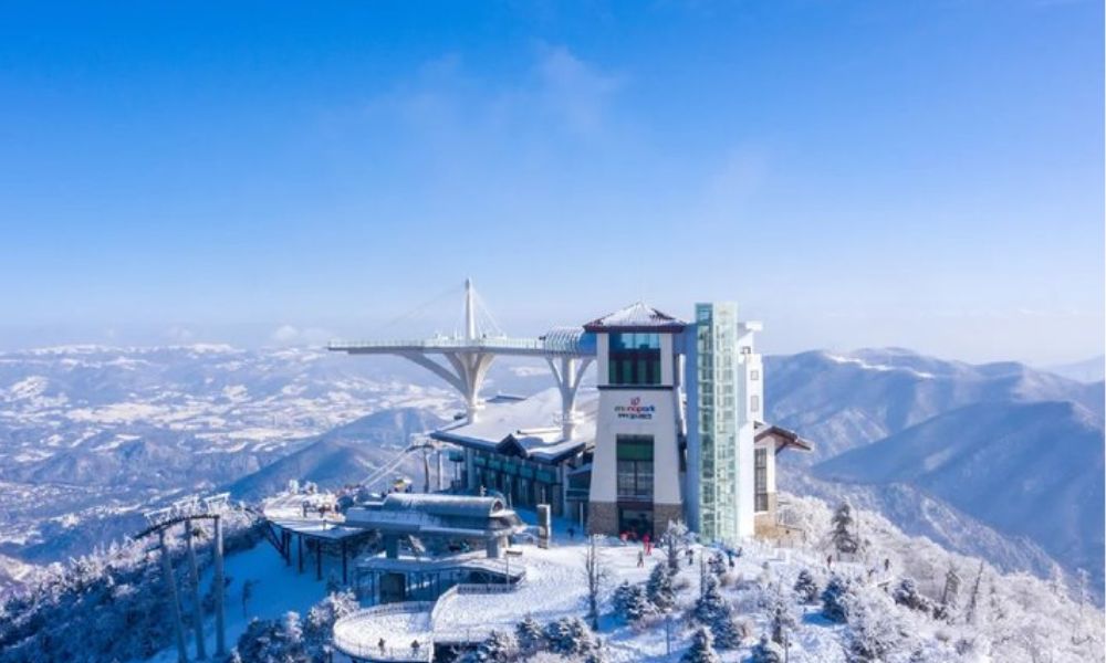 Kinh nghiệm trượt tuyết và đón Giáng sinh tại Hàn Quốc 5 Khu Nghỉ Dưỡng Trượt Tuyết Yongpyong
