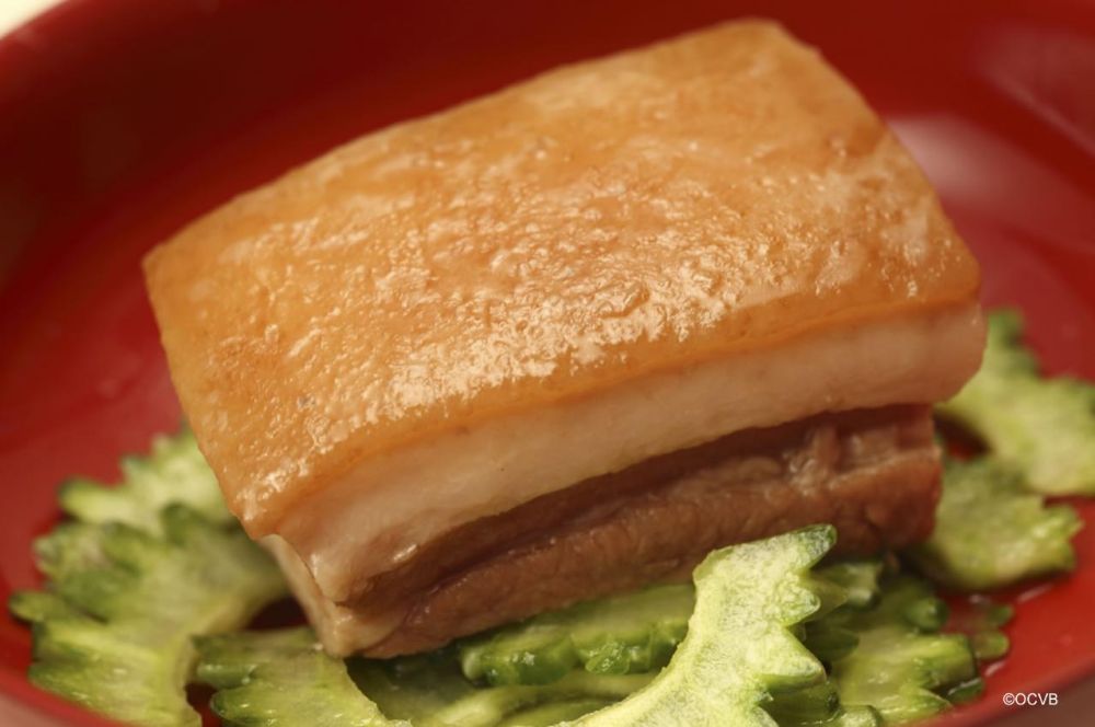 Rafute (thịt kho mềm kiểu Okinawa)