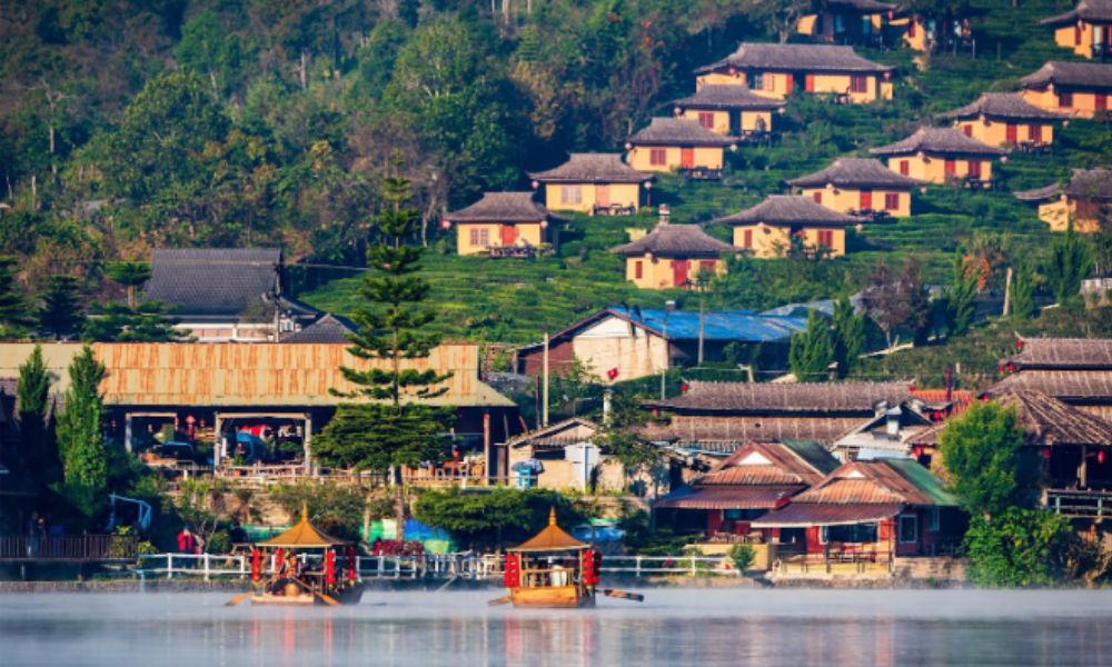 Ban Rak Thai