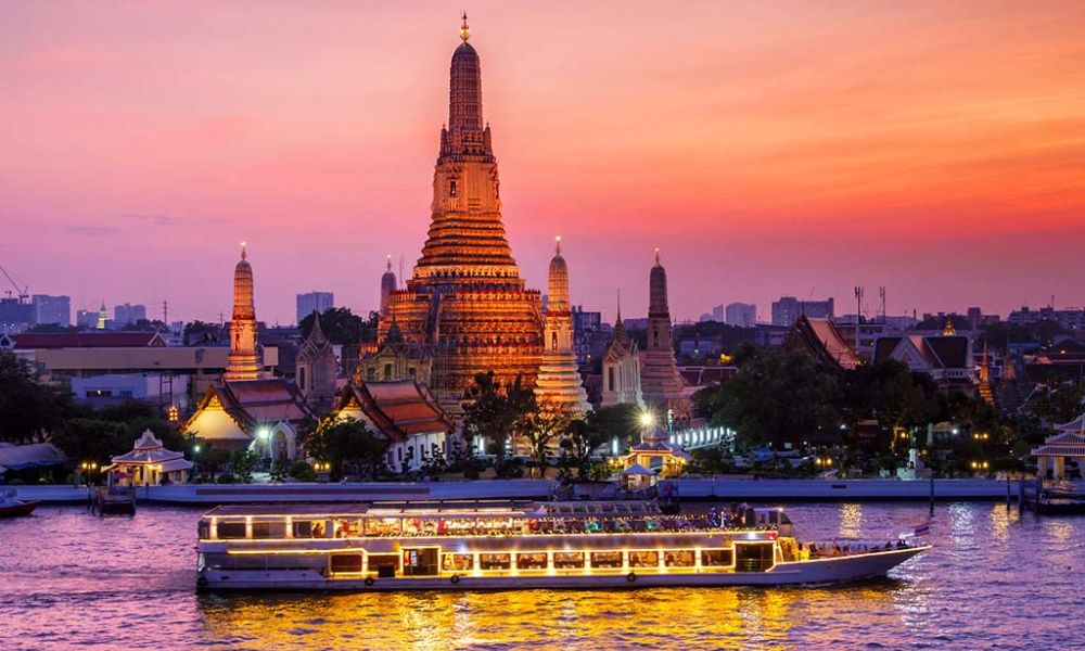 Dạo thuyền trên sông Chao Phraya