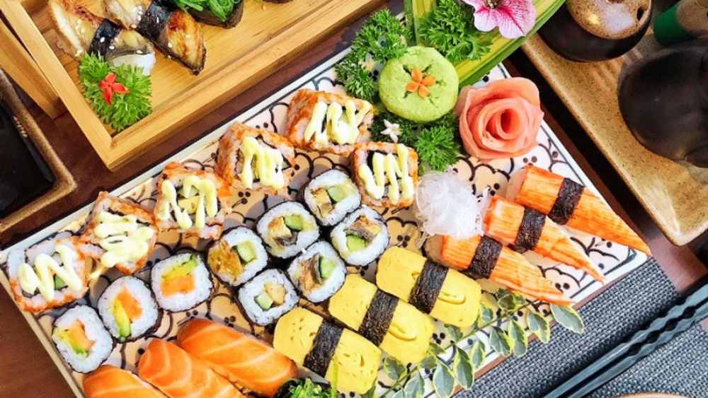 Trải nghiệm ăn sushi tại Nhật khác gì so với ở Việt Nam?