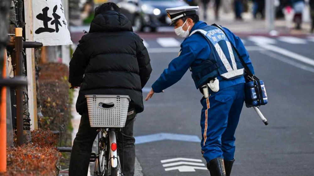 Xe đạp và xe scooter điện – Trải nghiệm địa phương đúng nghĩa